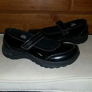 NWOT L.L. Bean Shoes